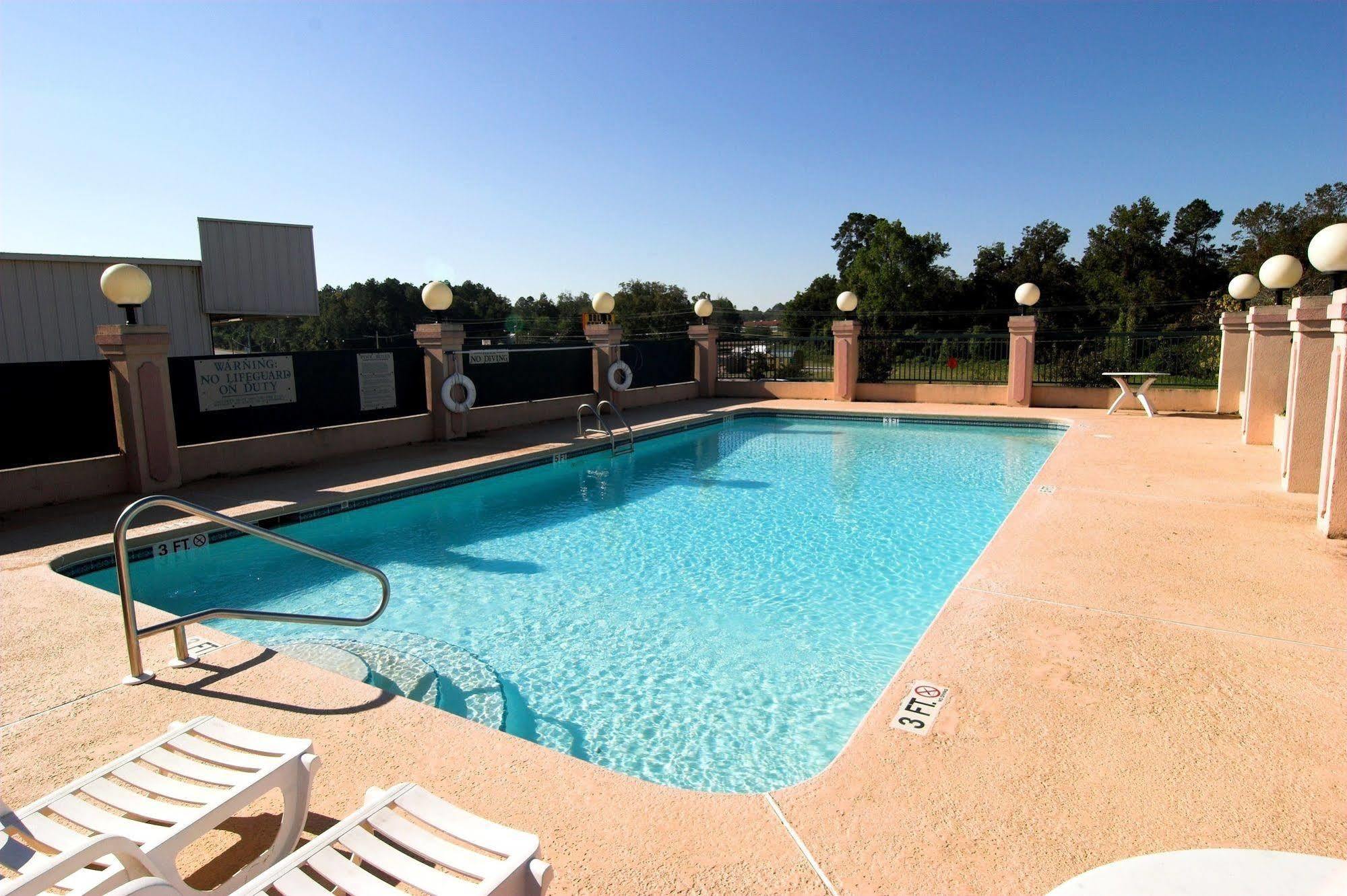 Best Western Hawkinsville Inn & Suites Facilities photo