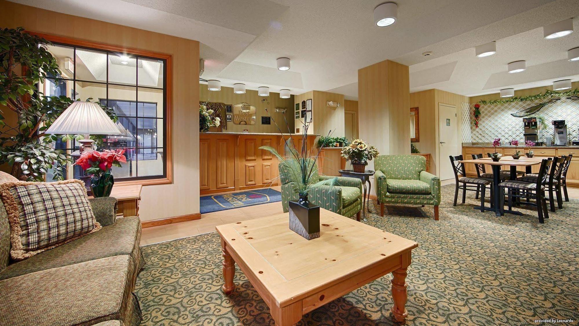 Best Western Hawkinsville Inn & Suites Exterior photo